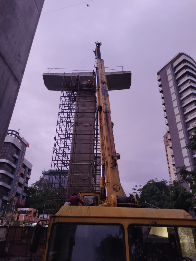 Pillar Structure for metro