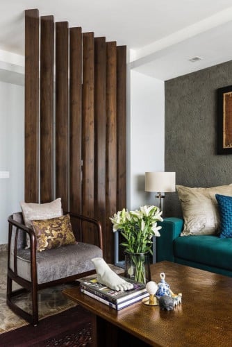 Wooden Partition in Living room 