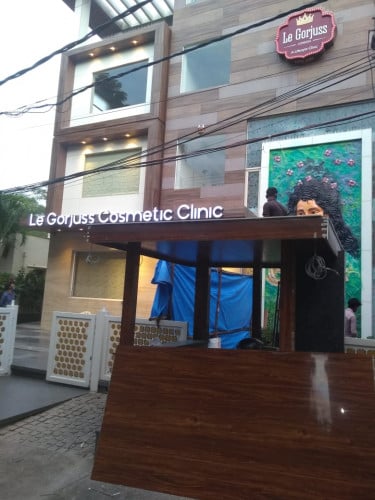 Cosmetic Clinic Elevation 